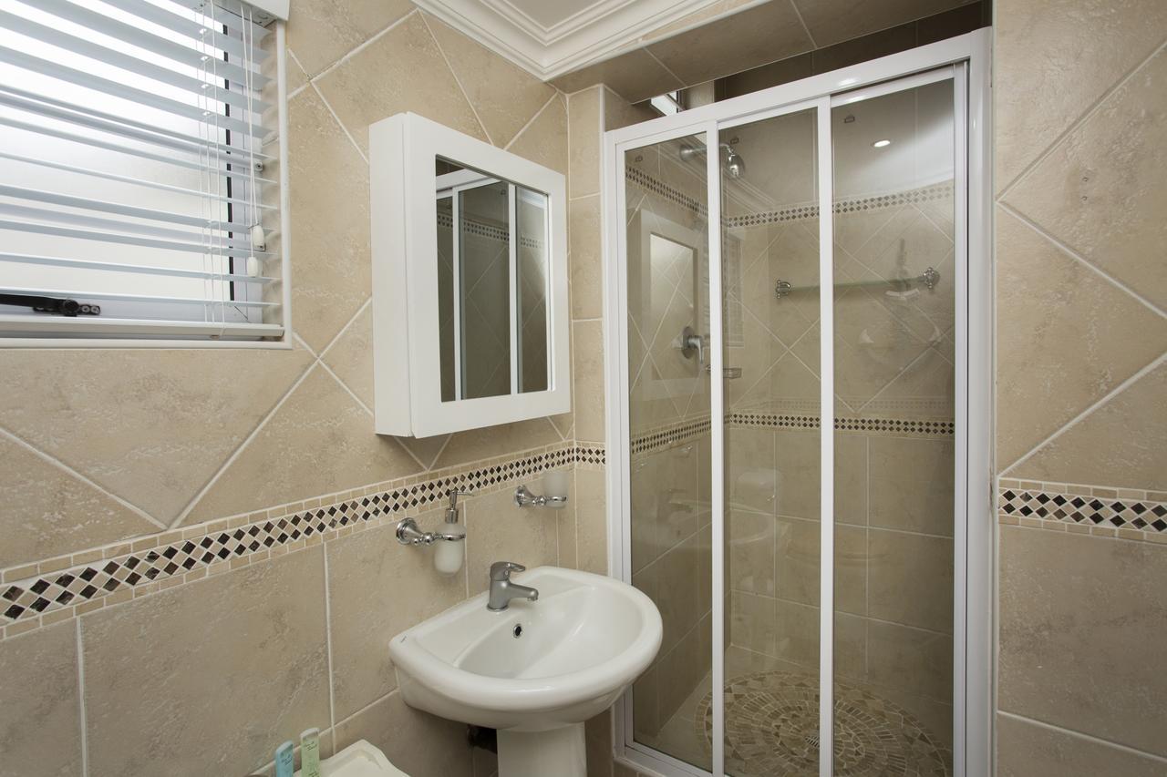 Ocean Hideaway Bed And Breakfast Amanzimtoti Eksteriør bilde