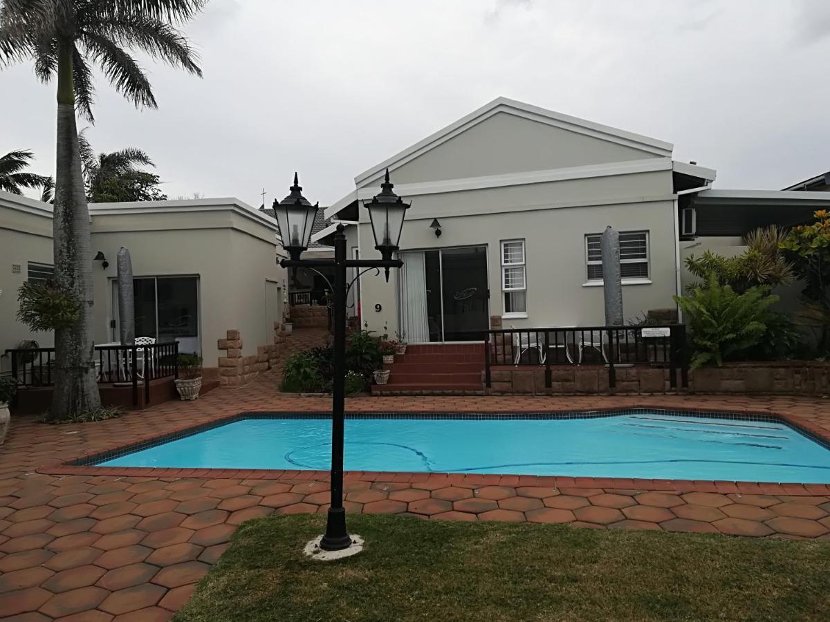 Ocean Hideaway Bed And Breakfast Amanzimtoti Eksteriør bilde
